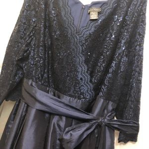 Jessica Howard ball gown